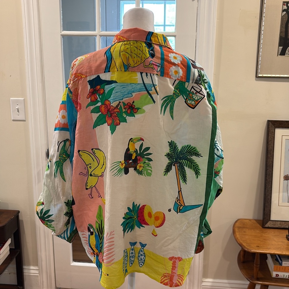 Lucky & Coco Women’s Vibrant Multi-Color Tropical Print Shirt. Size L. - Picture 7 of 11